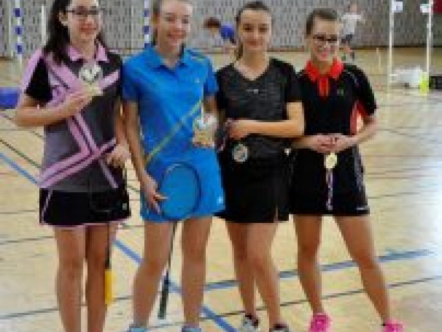 DD cadet 1 et 2 : Victoire d’ Emma MANGANI (MBC) et Maëlysse JUAN (MBC) contre Manon TORNERO (BCF) et Margot LAGU (BCF).